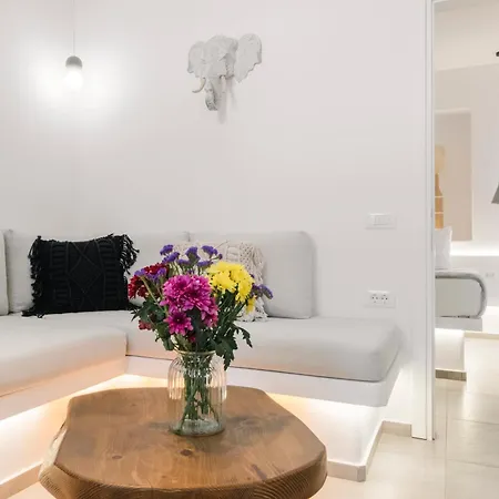 August Mykonos Lägenhet