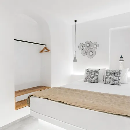 August Mykonos