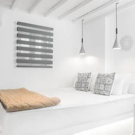 August Mykonos Apartment