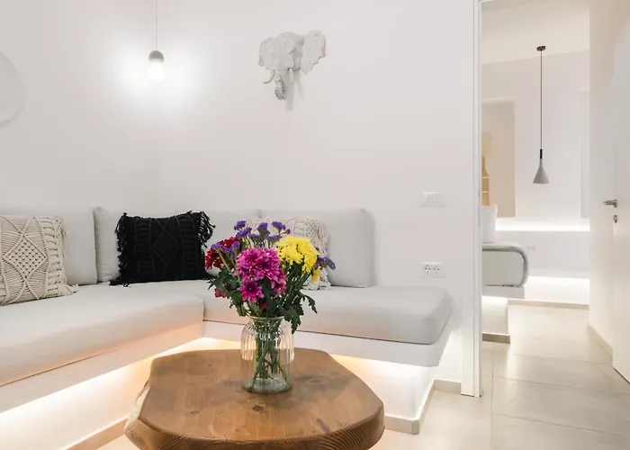 August Mykonos Apartment