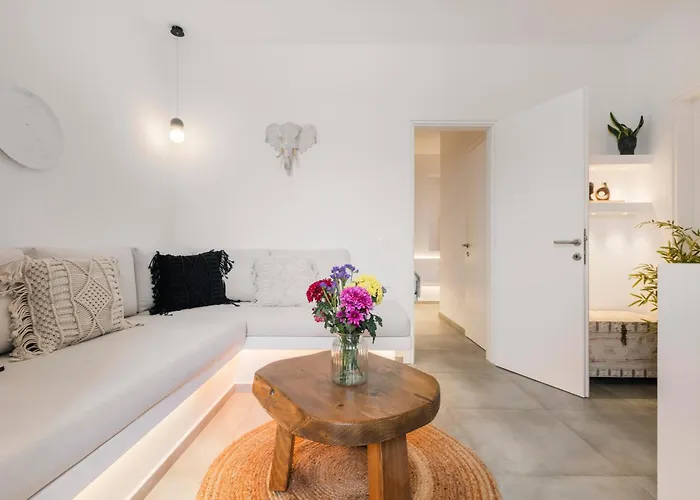 August Mykonos דירה *