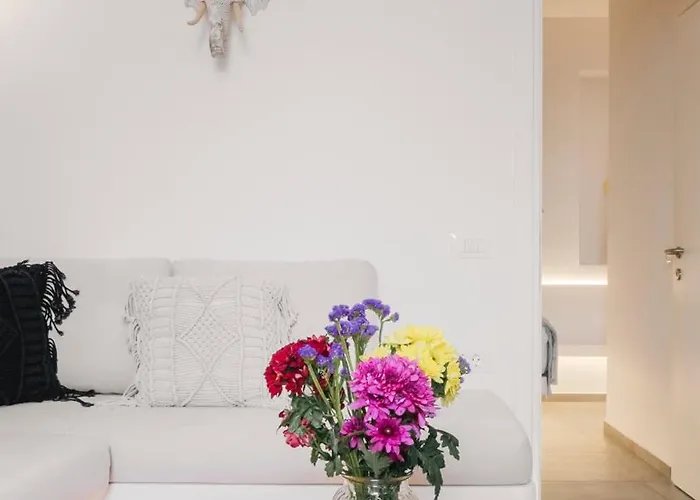 August Mykonos * Mykonos Town